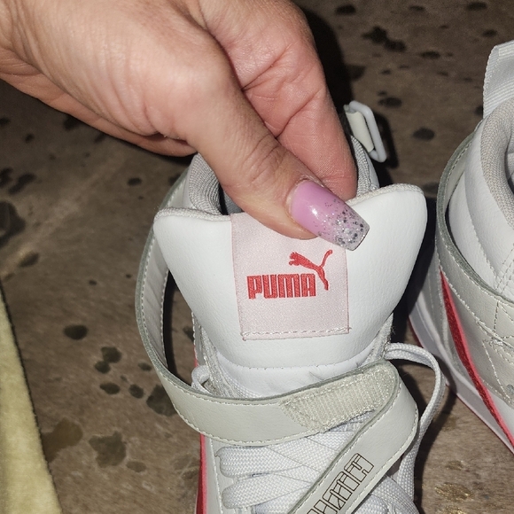 Puma Kids High-Top Sneakers - White and Red - Picture 8 of 9